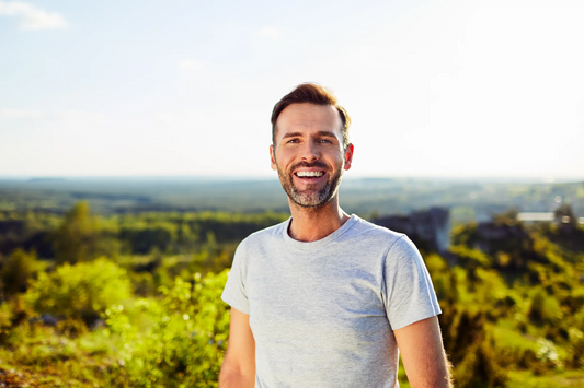 Testosteronmangel beim Mann: Ursachen, Symptome und Lösungen